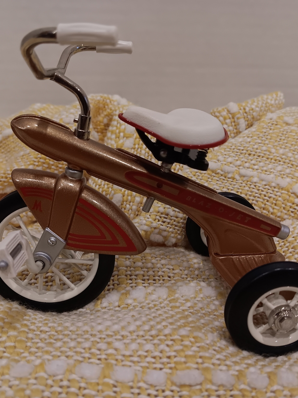 Hallmark Vintage 1960 Murry Blaz-O-Jet Sidewalk Cruiser